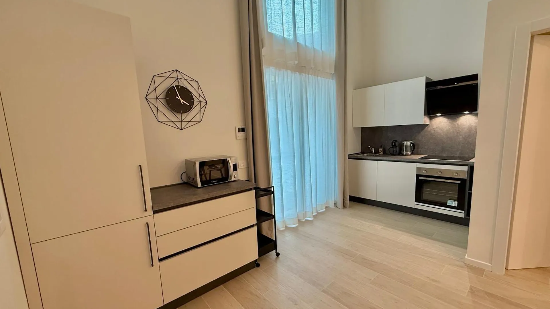 Maya Atelier Milano Apartment