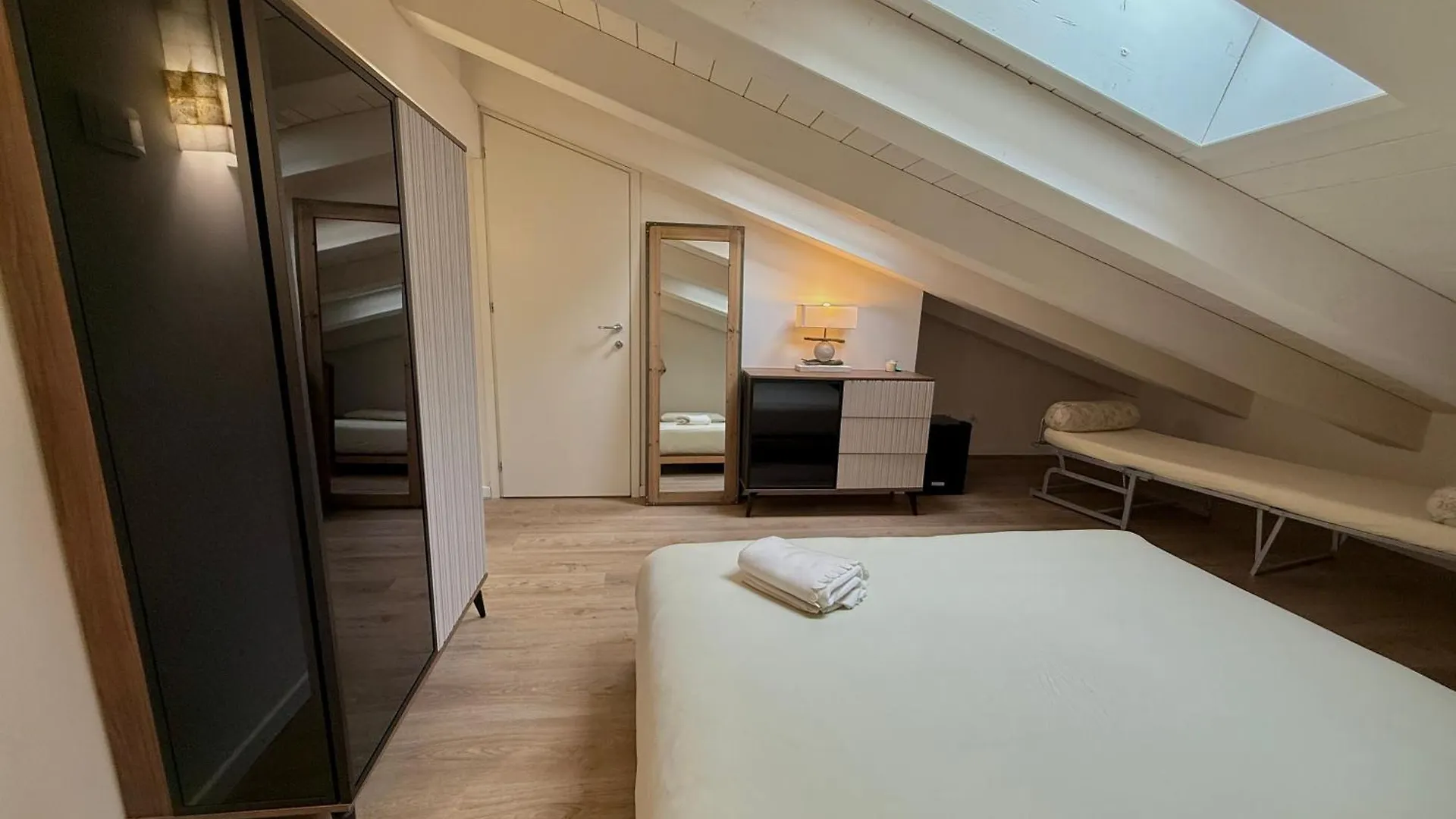 Maya Atelier Milano Apartment  ミラノ