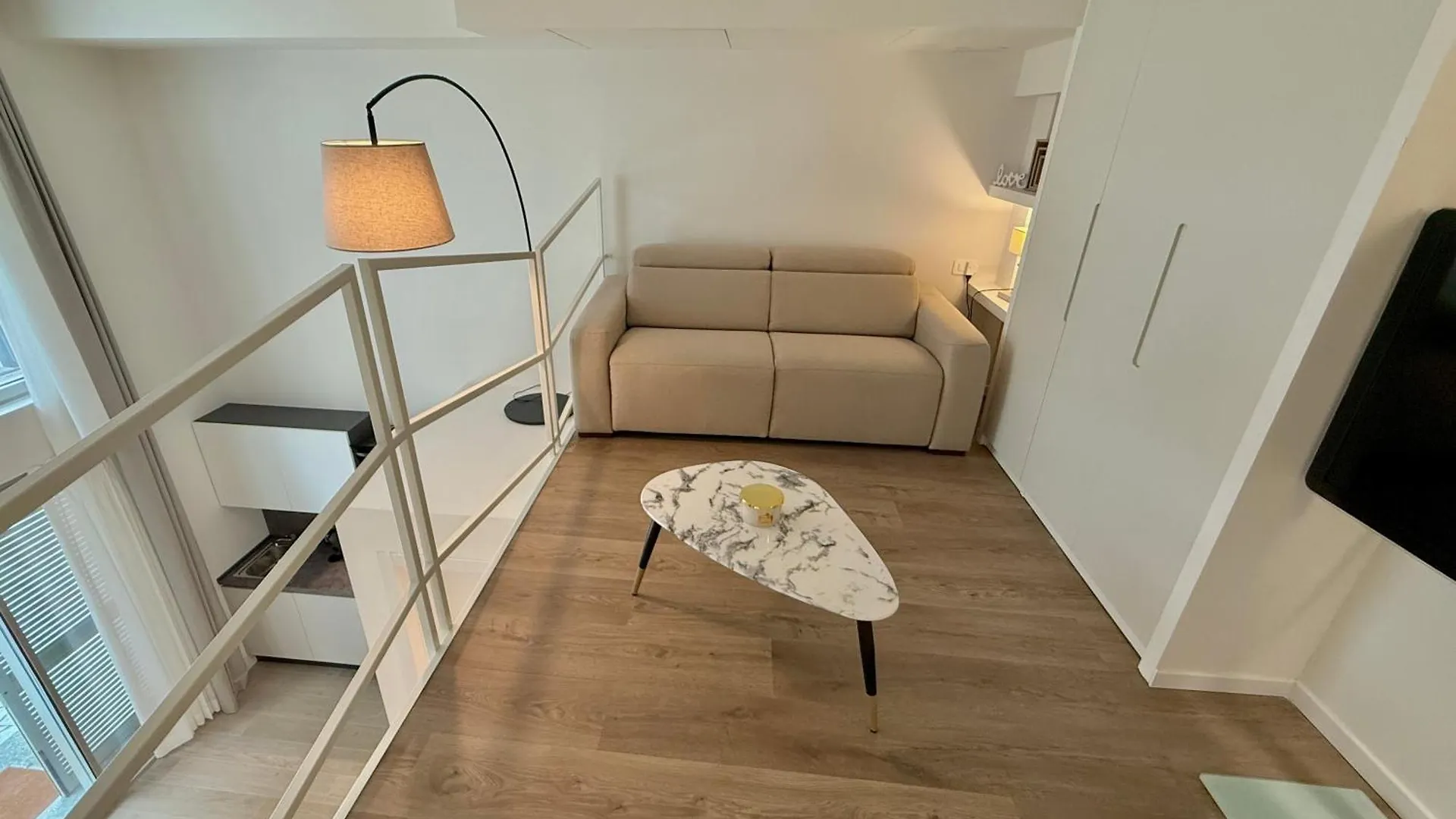 Maya Atelier Milano Apartment イタリア