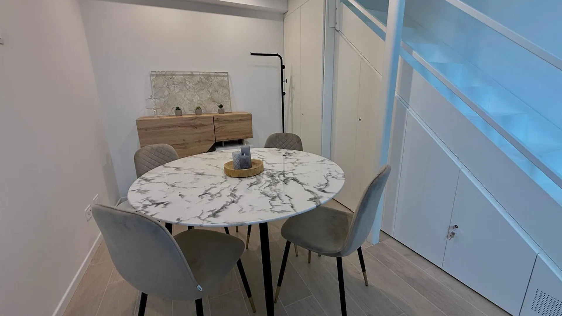 Maya Atelier Milano Apartment
